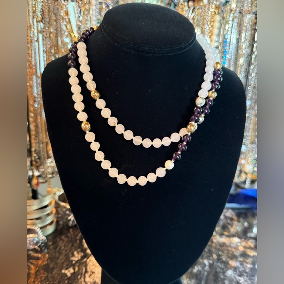 Long Purple & White Beaded Necklace‎ with gold accents. - Picture 5 of 5
